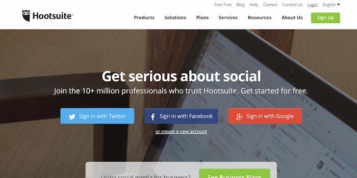 Hootsuite - 100 social media tools